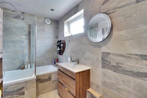 2 Northfield, Hartley, Longfield, DA3 7EW