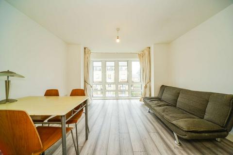 1 bedroom flat to rent, St Davids Square, Docklands, London