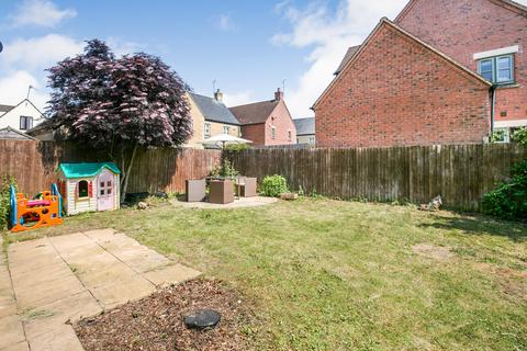 39 Beceshore Close, Moreton-in-marsh, GL56 9NB