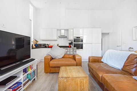 Flat 3, Bury Fields House Bury Fields, Guildford, GU2 4AD