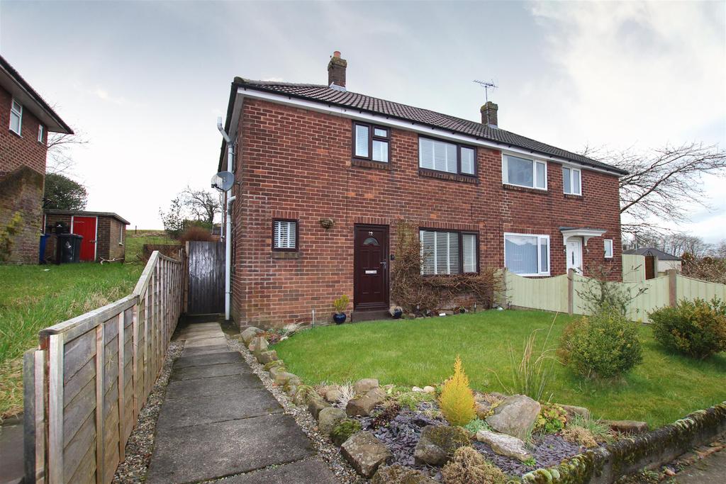 Birch Hall Avenue, Darwen, BB3 0JB 3 bed semidetached house £130,000