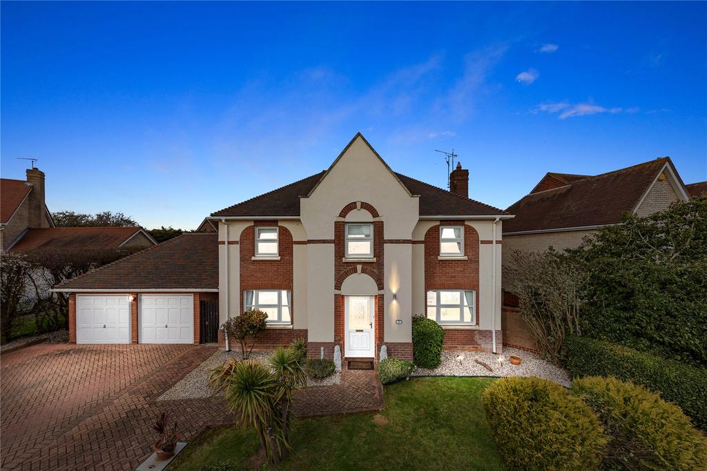 Buckland Gate, South Woodham Ferrers... 5 bed detached house - £725,000