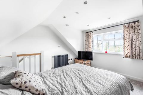 The Old Cottage Bailes Lane, Normandy, Guildford, GU3 2AX