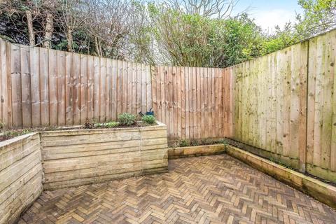 The Old Cottage Bailes Lane, Normandy, Guildford, GU3 2AX
