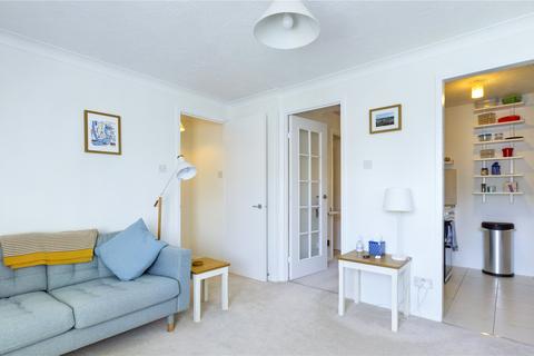 26 Groves Lea, Mortimer, Reading, RG7 3SR