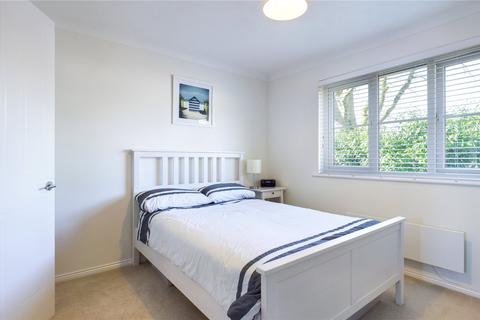 26 Groves Lea, Mortimer, Reading, RG7 3SR