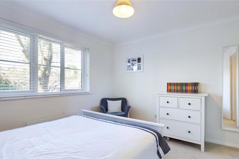 26 Groves Lea, Mortimer, Reading, RG7 3SR