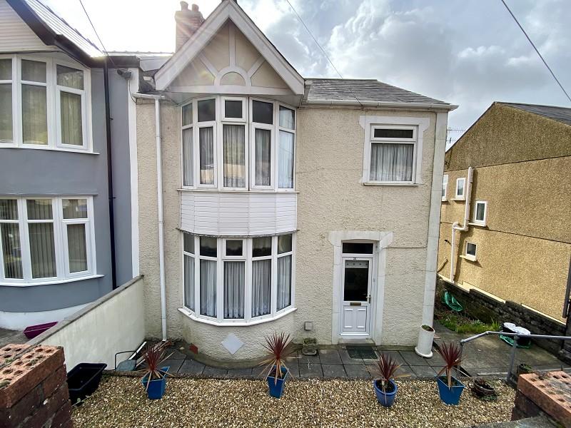 Thorney Road, Baglan, Port Talbot... 3 bed semidetached house £145,000