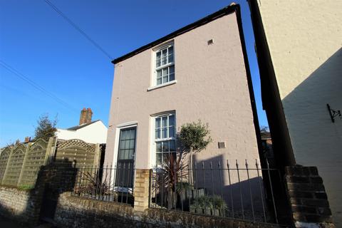 336 Dover Road, Walmer, Deal, CT14 7NX