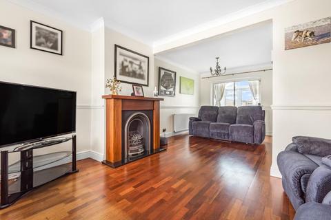 18 Bryanston Way, Swindon, SN3 3PG