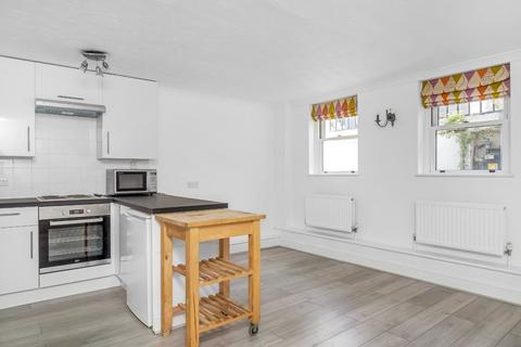 1 bedroom apartment to rent, Bermondsey Square, SE1