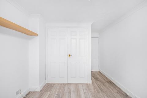 1 bedroom apartment to rent, Bermondsey Square, SE1