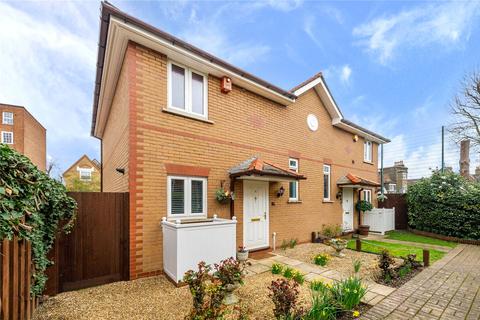 1 Woodlawn Close, London, SW15 2RE