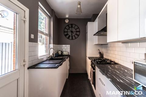 11 Bishopton Road, Smethwick, B67 5DS