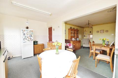 8 Georges Close, Orpington, BR5 3JR