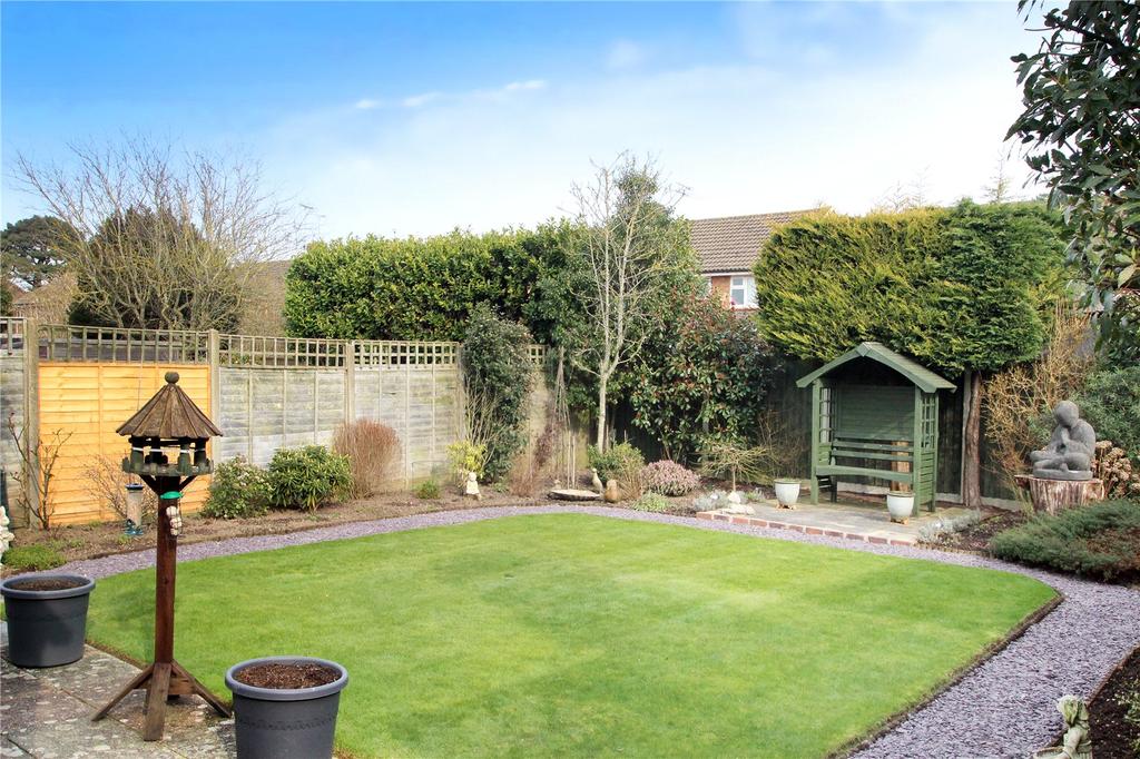 Fircroft Crescent, Rustington, West... 2 bed bungalow £325,000