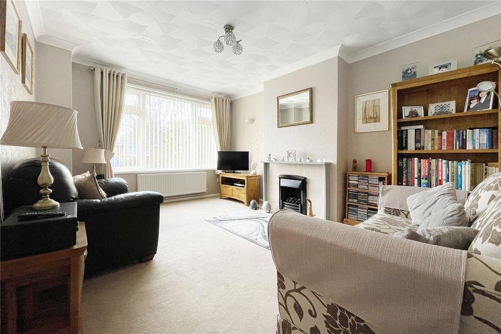 Fircroft Crescent, Rustington, West... 2 bed bungalow £325,000