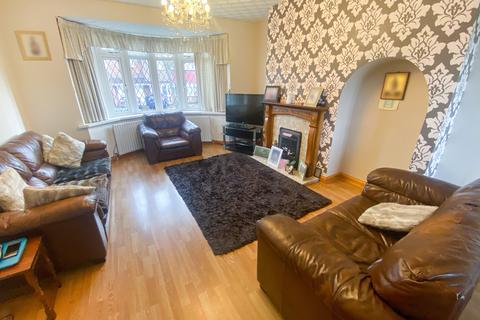 3 bedroom semi-detached house for sale, Fallowfield Road, Leicester, Leicestershire