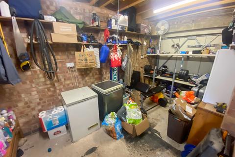 9 Fallowfield Road, Leicester, LE5 6LQ