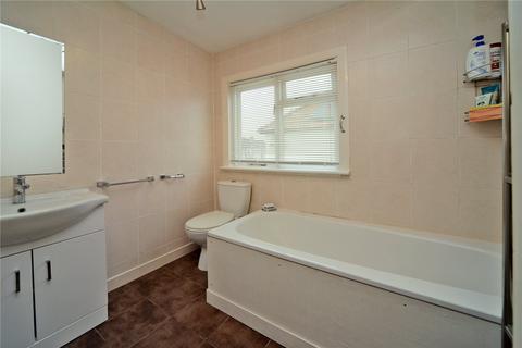 55 Burnham Drive, Worcester Park, KT4 8SE