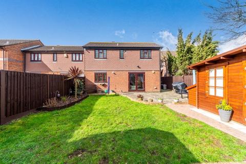 8 Cheswick Close, Crayford, Dartford, DA1 4TE