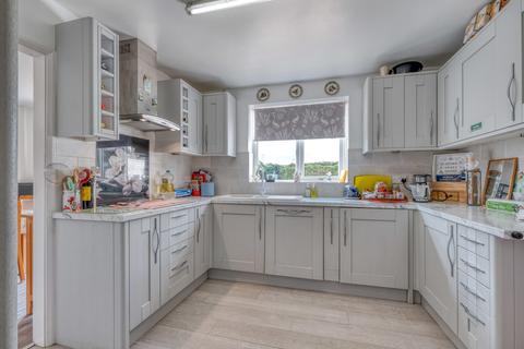 6 Bredon View, Headless Cross, Redditch, B97 5EA