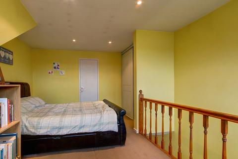 33 New Road, Studley, B80 7LY