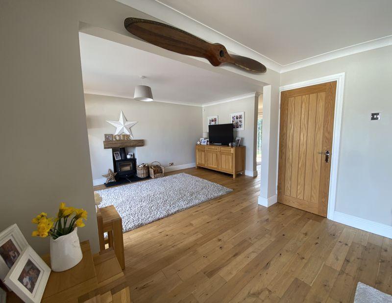 22 Parklands, Corntown, CF35 5BE 4 bed detached house £430,000