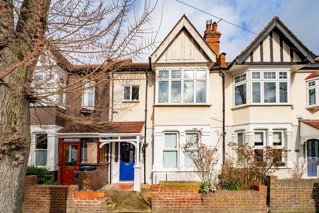 Cowper Road, Hanwell 1 bed ground floor flat £400,000