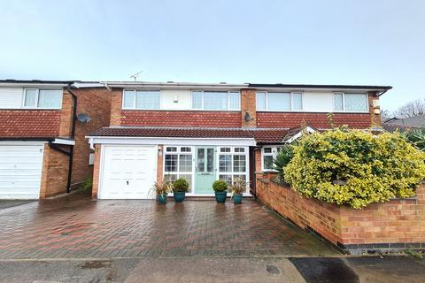 3 bedroom semi-detached house to rent - Peebles Way, Rushey Mead, Leicester LE4