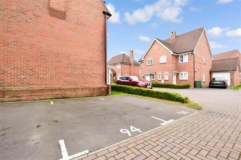 94 Beeches Way, Faygate, Horsham, RH12 0AD