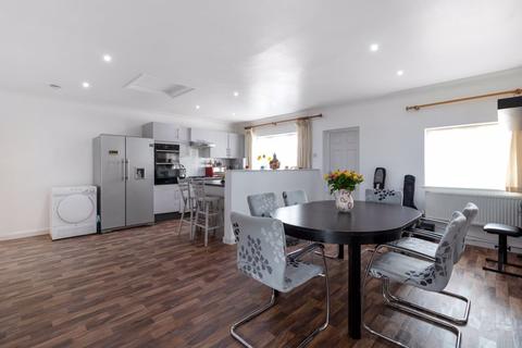 48 Stonewood, Bean, Dartford, DA2 8BY