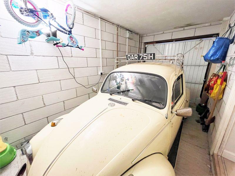 Integral Garage
