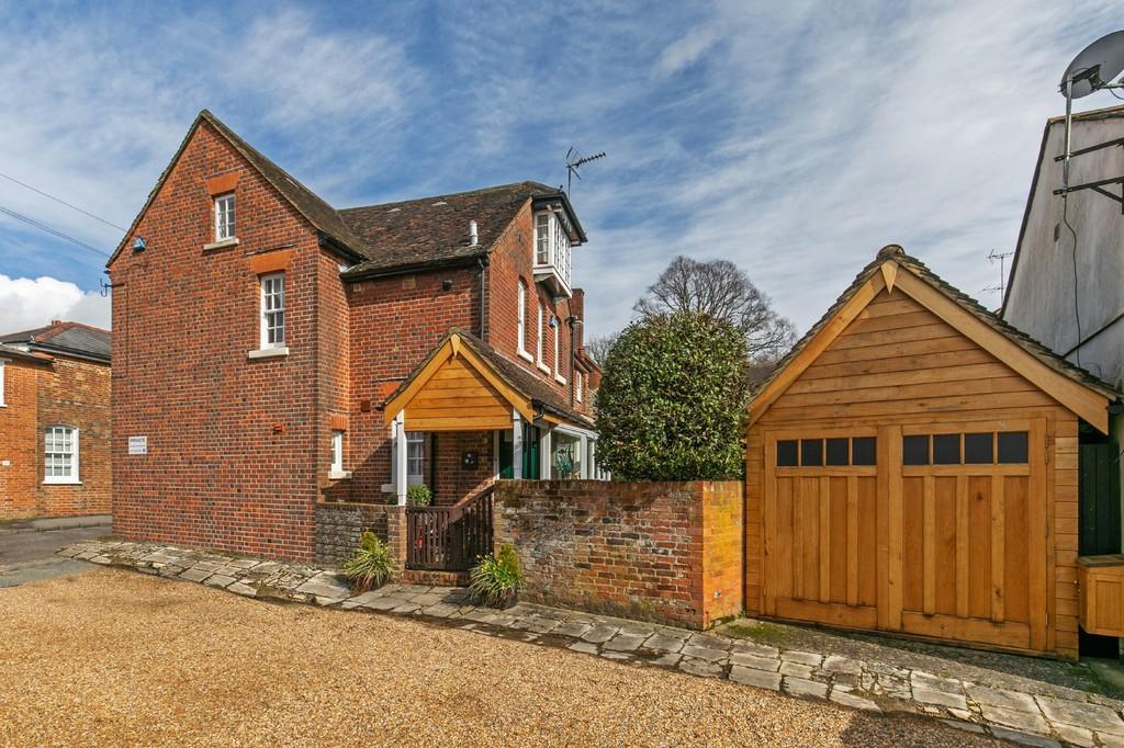 Colebrook Street, Winchester, SO23 4 bed end of terrace house £925,000