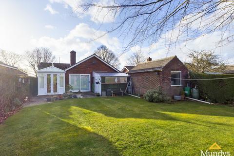 75 Grantham Road, Waddington, Lincoln, LN5 9NT