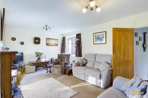 75 Grantham Road, Waddington, Lincoln, LN5 9NT