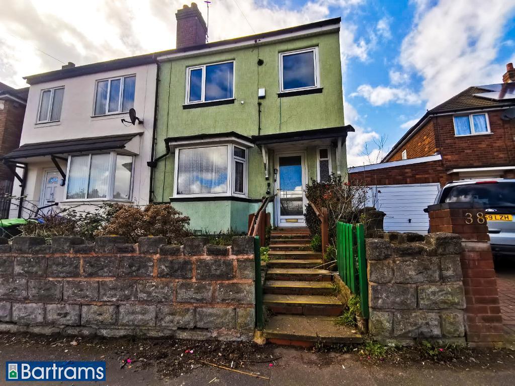 BLACK LAKE, WEST BROMWICH, WEST MIDLANDS, B70 0PP 3 bed semidetached