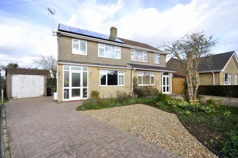 12 Springfield Close, Trowbridge, BA14 8TB