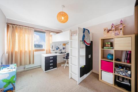 87 Antonine Road, Bearsden, Glasgow, G61 4DS