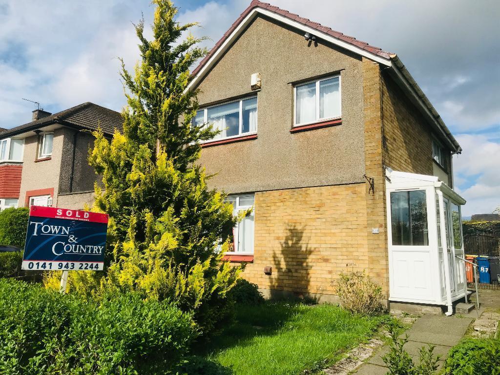 Antonine Road, Bearsden, G61 4DS 3 bed detached villa £299,999