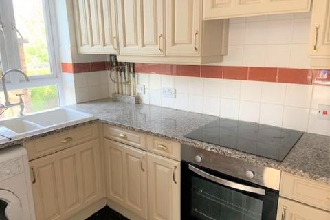 2 bedroom apartment to rent, Gainsborough, Didsbury