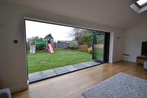 4 Bennets Lane, Wirral, CH47 7AZ