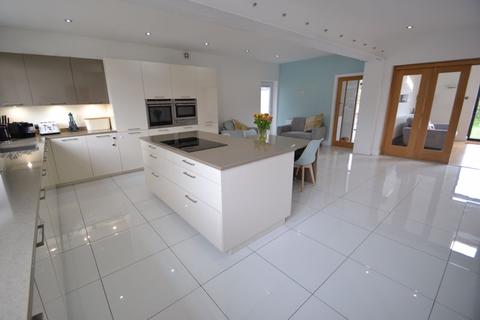 4 Bennets Lane, Wirral, CH47 7AZ
