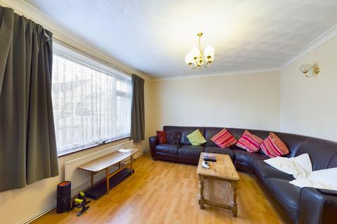 46 Araglen Avenue, South Ockendon, RM15 5DA