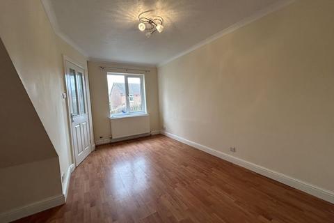 2 bedroom townhouse to rent, Falcon Road, Stoke-On-Trent