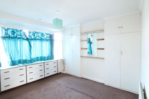 8 Egham Close, Cheam, Sutton, SM3 9AN