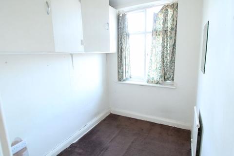8 Egham Close, Cheam, Sutton, SM3 9AN