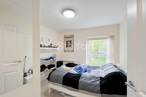 1 bedroom flat to rent, Holloway Road, London, N19