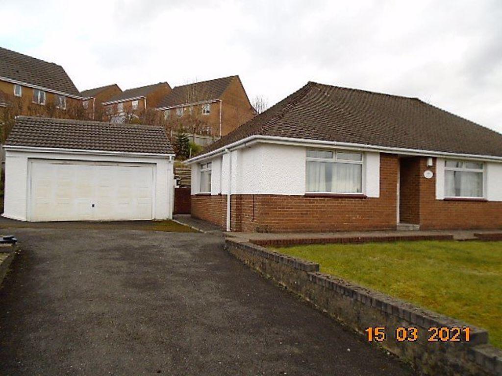 BRYNELLA, PONTYMASON LANE, ROGERSTONE 2 bed bungalow £850 pcm (£196 pw)