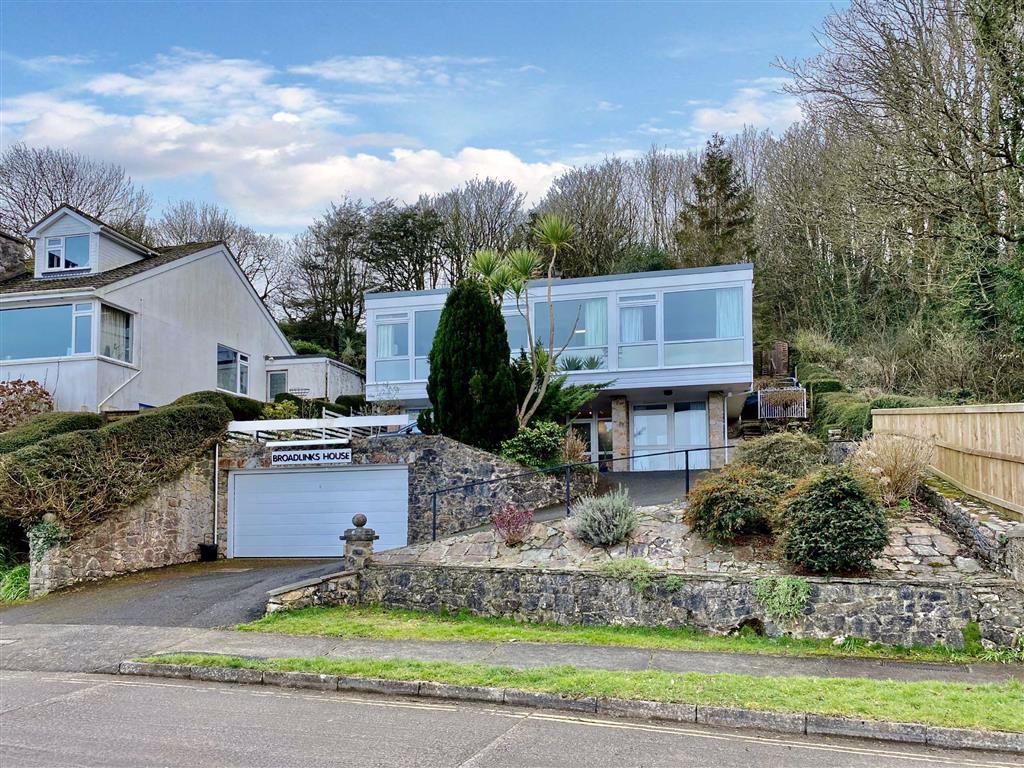 Brunel Road, Broadsands, Paignton, TQ4 5 bed detached house £670,000